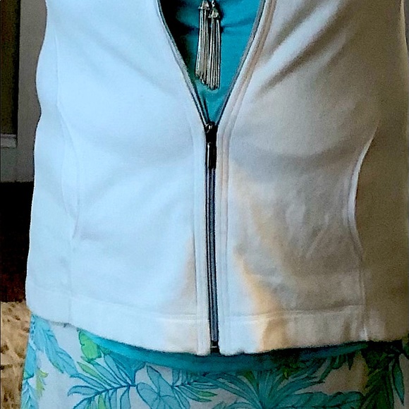 🐳TASSEL SILVER NECKLACE beautiful 🎄 Preppy, new, no tag🐳 - Picture 3 of 4